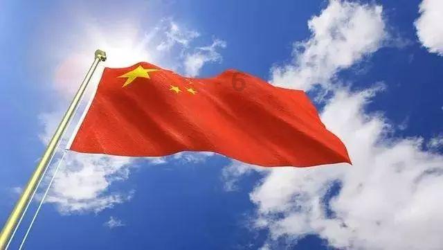 男子网购干木耳，在家泡了大半天，愣是泡不开